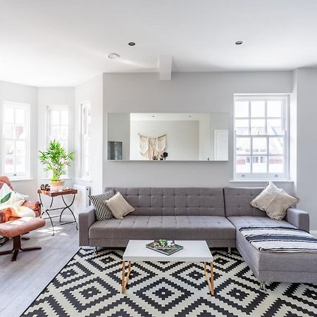 2 Bedroom Apartments With Sofa Bed In Southend Zewnętrze zdjęcie