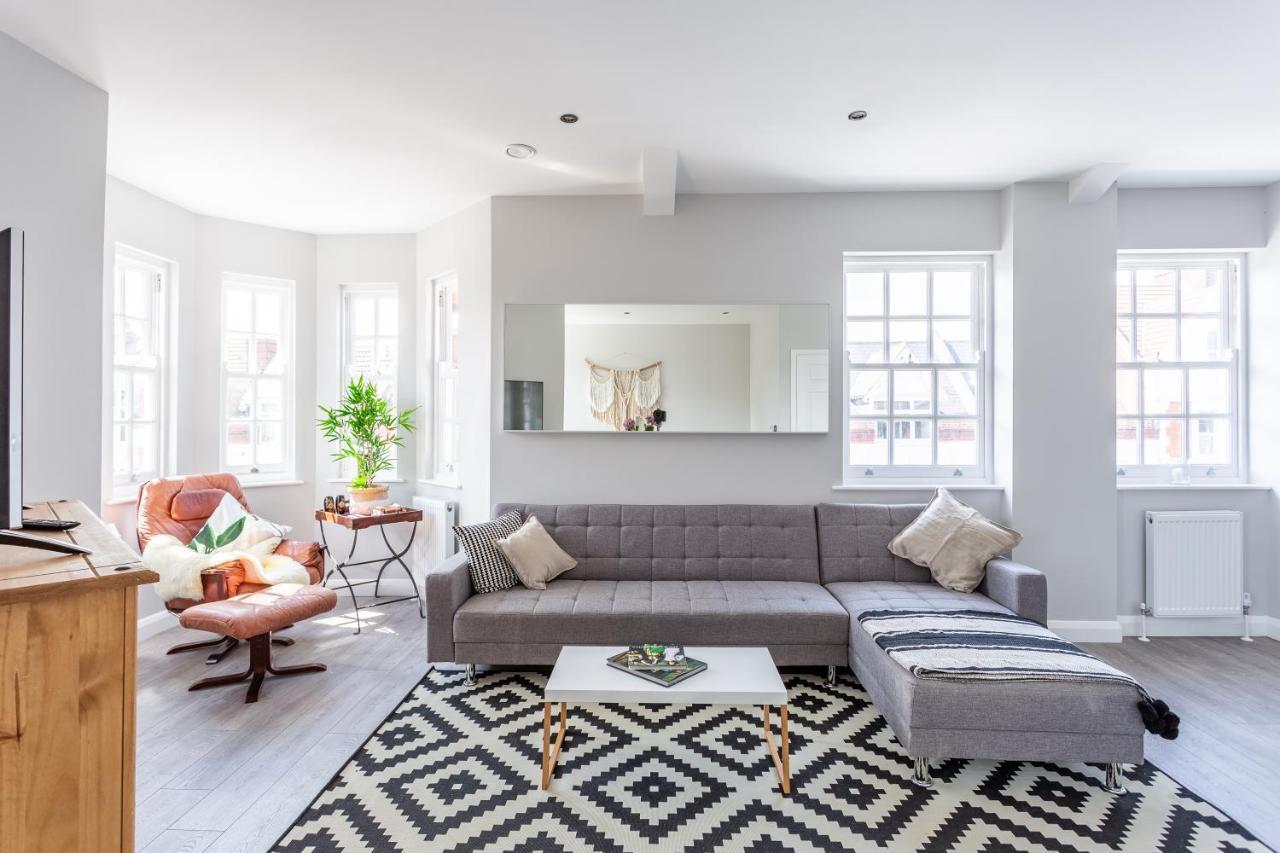 2 Bedroom Apartments With Sofa Bed In Southend Zewnętrze zdjęcie