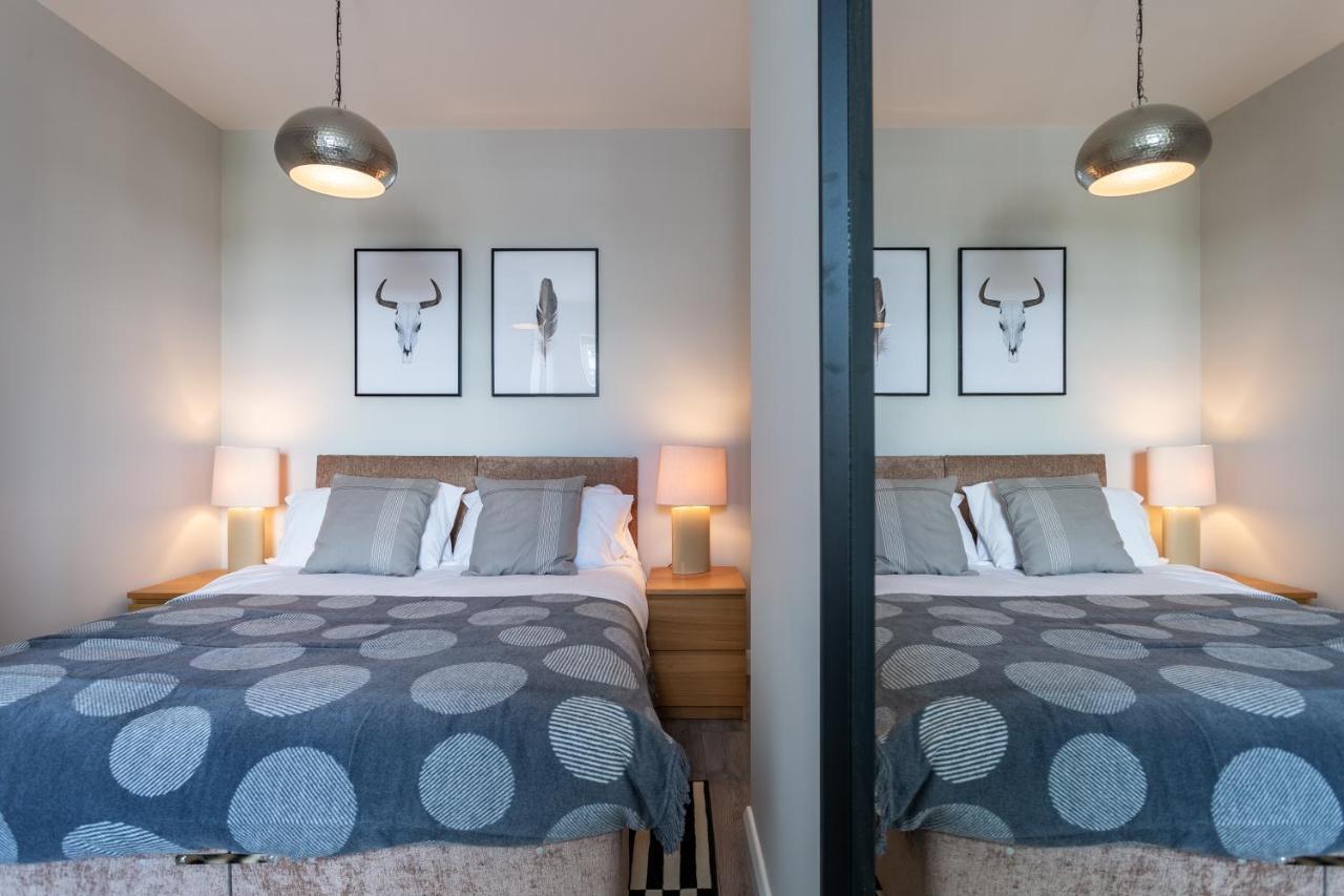 2 Bedroom Apartments With Sofa Bed In Southend Zewnętrze zdjęcie