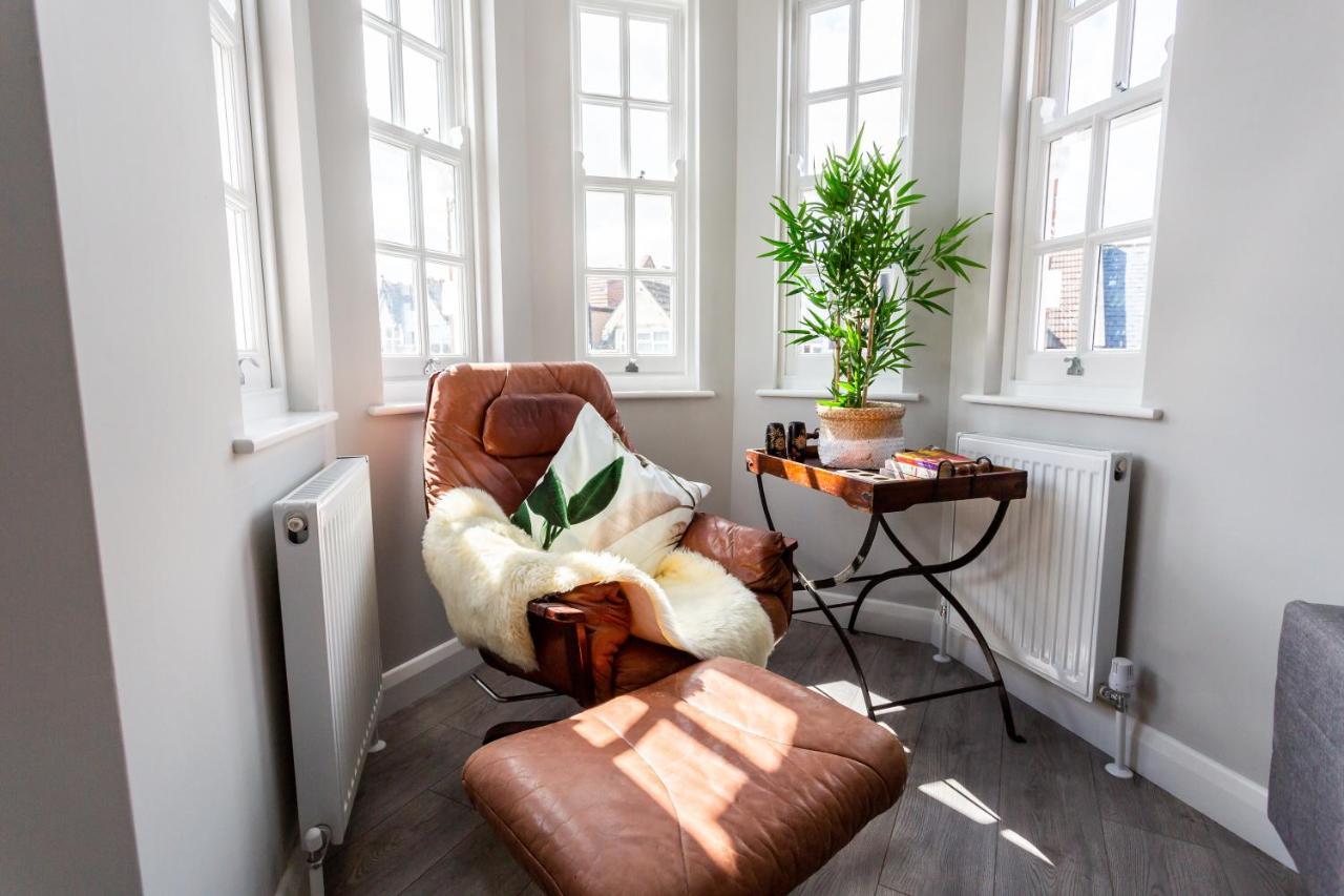 2 Bedroom Apartments With Sofa Bed In Southend Zewnętrze zdjęcie